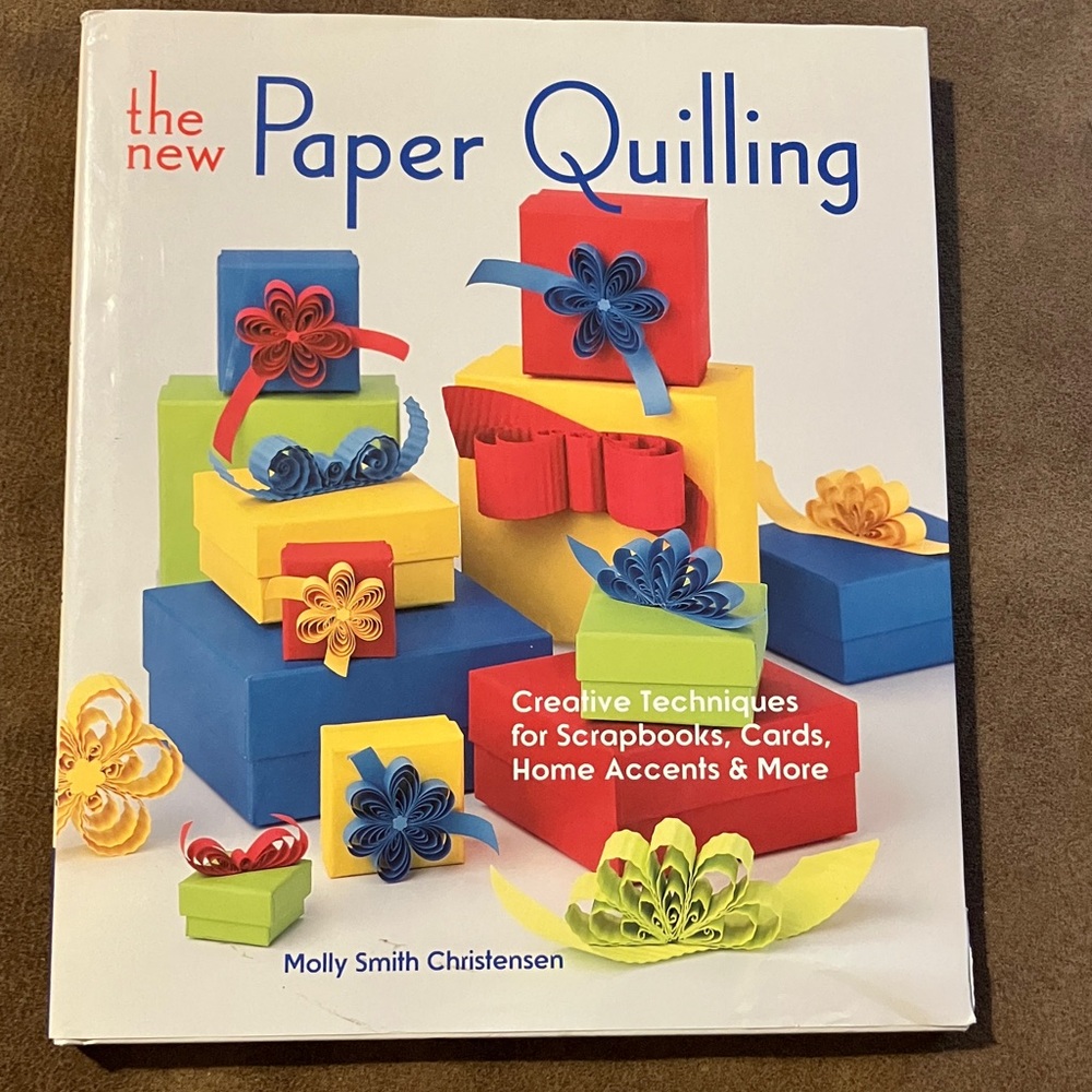 Vibrant Paper Quilling‎ Hardcover Guide 9”x10”